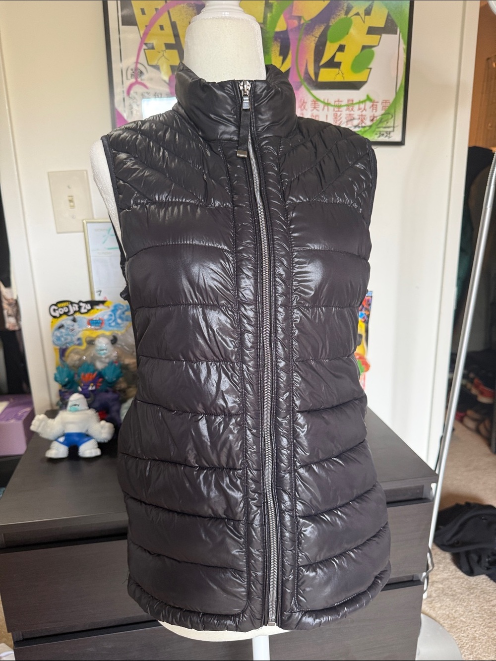 Gap Women's Quilted Puffer Vest - Black